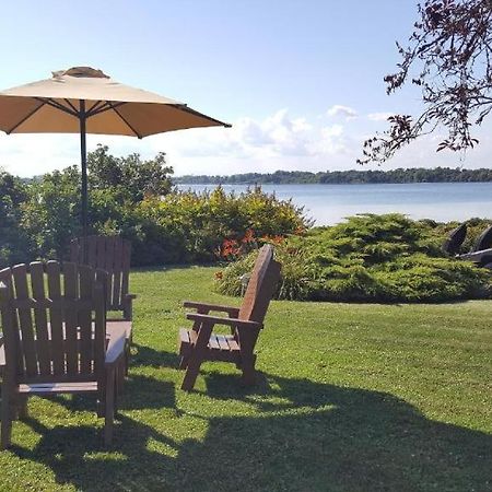 Hotel Oasis Lac St-Louis Salaberry-de-Valleyfield Eksteriør bilde
