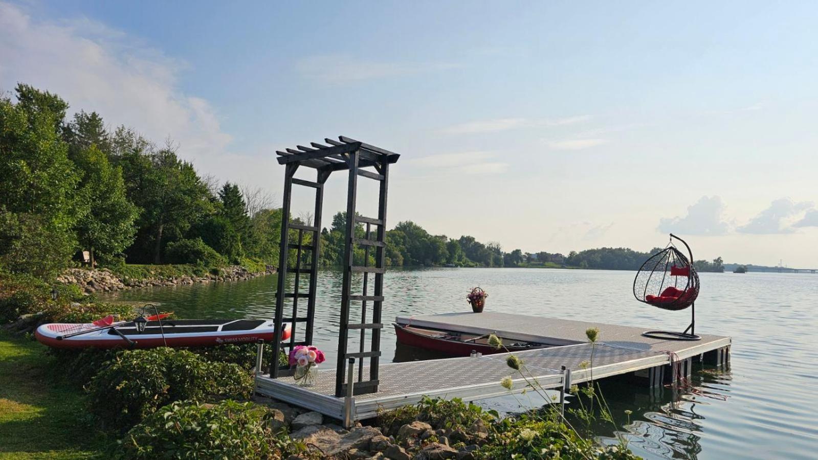 Hotel Oasis Lac St-Louis Salaberry-de-Valleyfield Eksteriør bilde