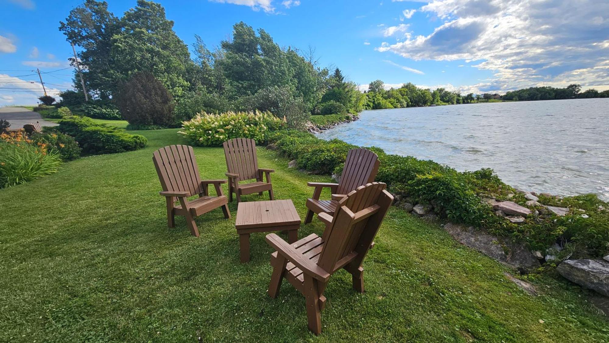 Hotel Oasis Lac St-Louis Salaberry-de-Valleyfield Eksteriør bilde